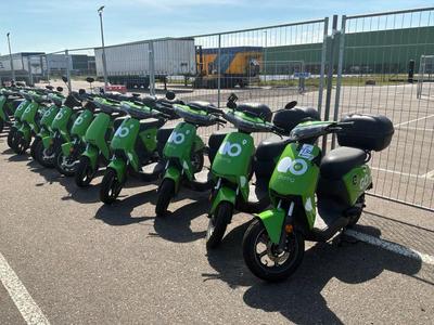 Overzichtsfoto van Super SOCO CUx Partij Elektrische opknap scooters (10x)